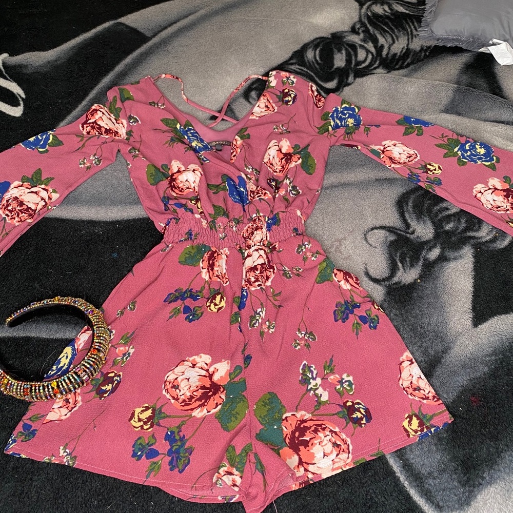 ✨ Floral romper